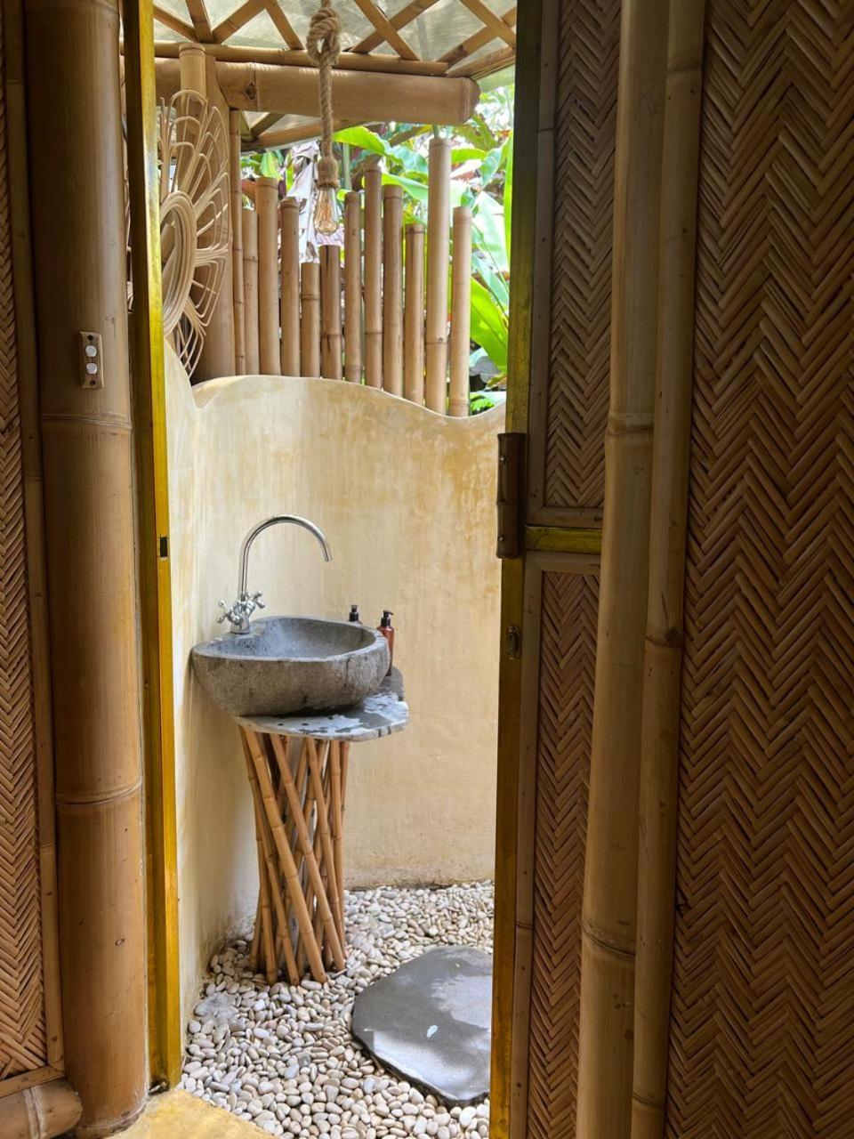 Swarma Villa Ubud Near Sacred Monkey Forest Sanctuary ภายนอก รูปภาพ