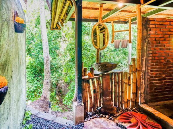 Swarma Villa Ubud Near Sacred Monkey Forest Sanctuary ภายนอก รูปภาพ